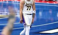 NBA得(dé)分(fēn)榜大乱！5人得(dé)分(fēn)30+，库里升第7，杜(dù)兰特19，4人抢得(dé)分(fēn)王