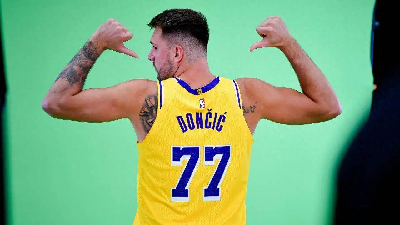 全联盟第一！东契奇今年球衣销量登顶NBA打破詹库长达11年的统治
