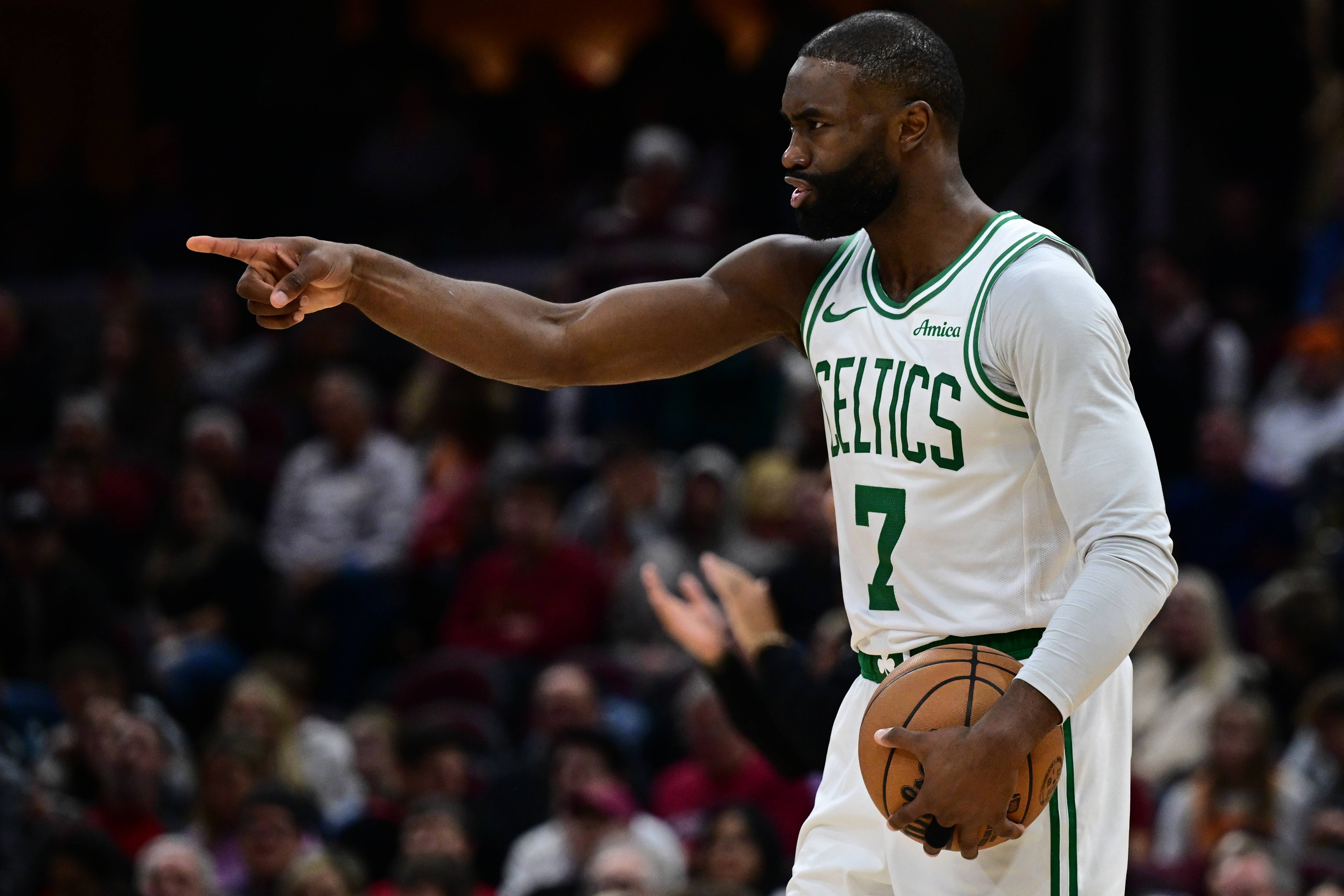 本赛季，NBA历史最强和最惨球队，分别是哪些球队？