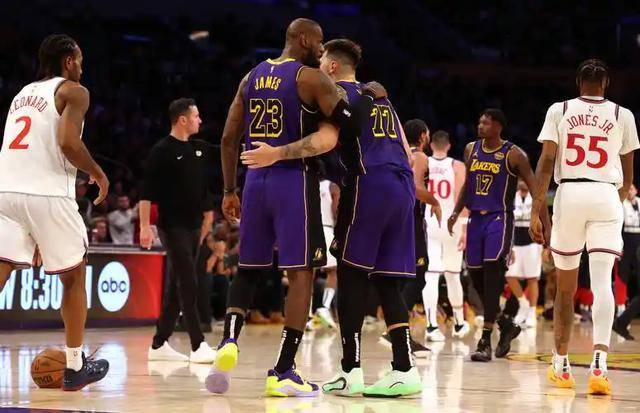 760亿转播协议，NBA球队估值集体飙升，2025年最有价值的NBA球队
